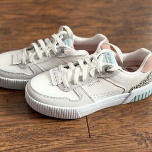 Skechers Cream and Pink Casual Sneakers